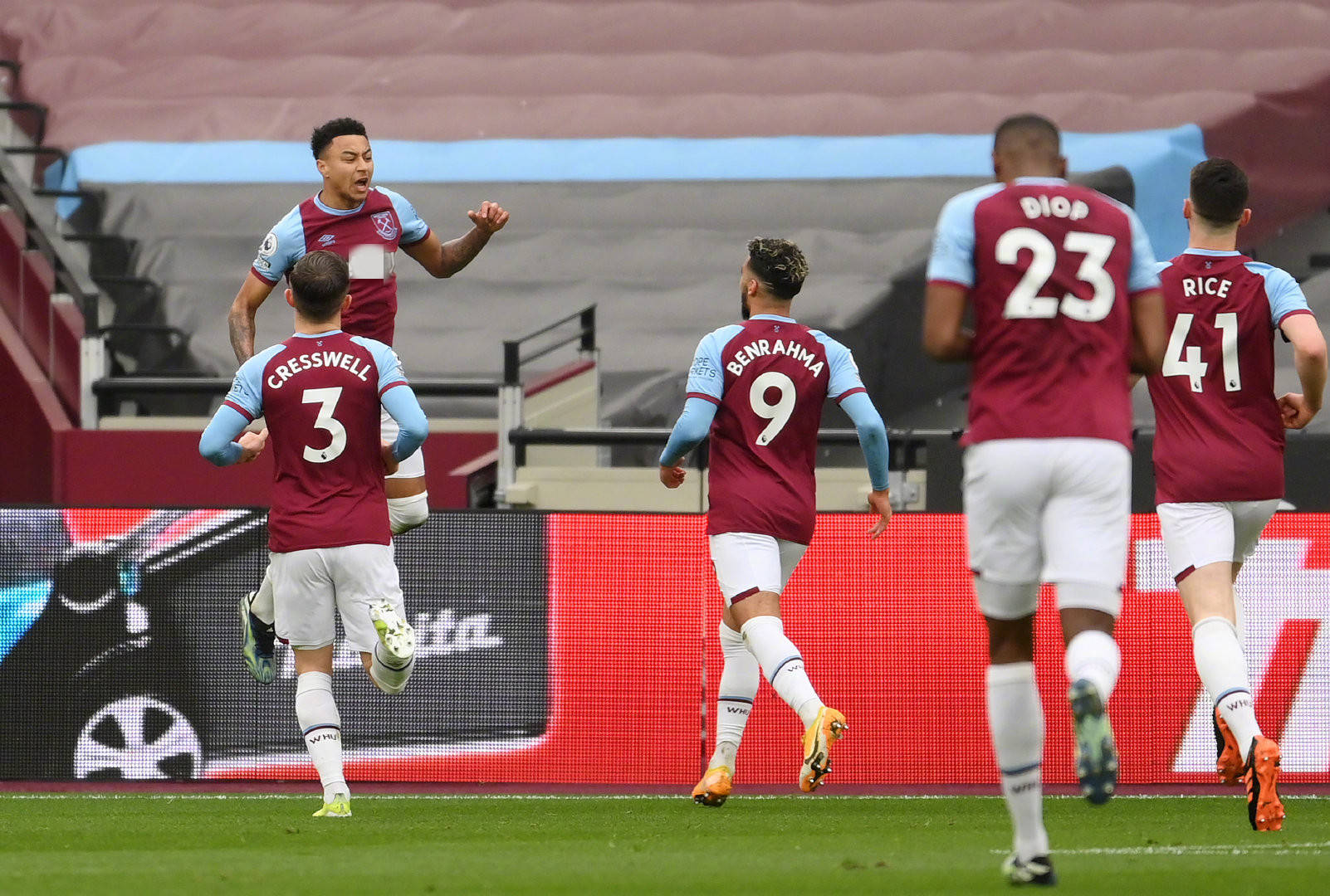 季联赛的首 季联赛的首