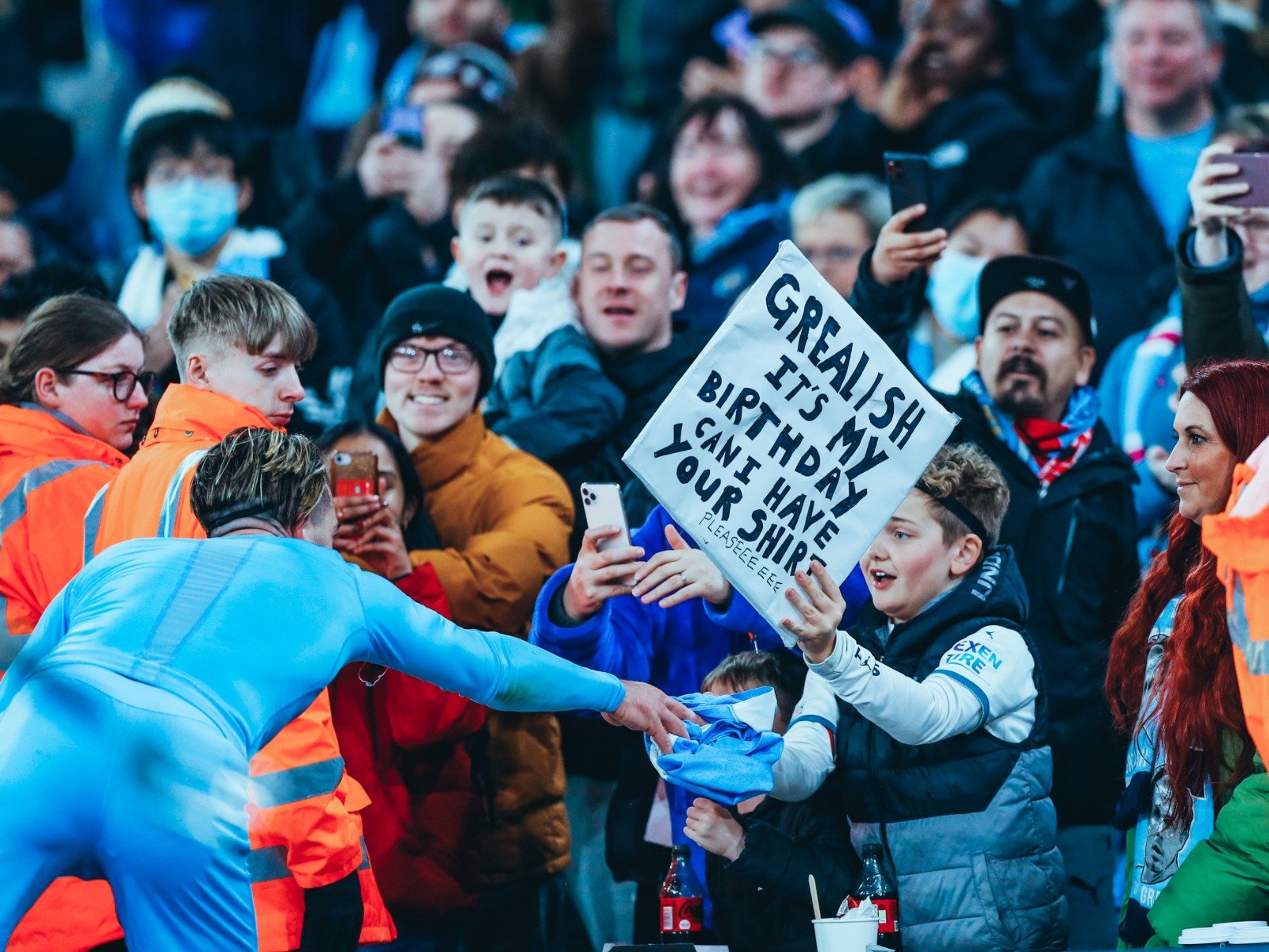 通过不懈的 通过不懈的